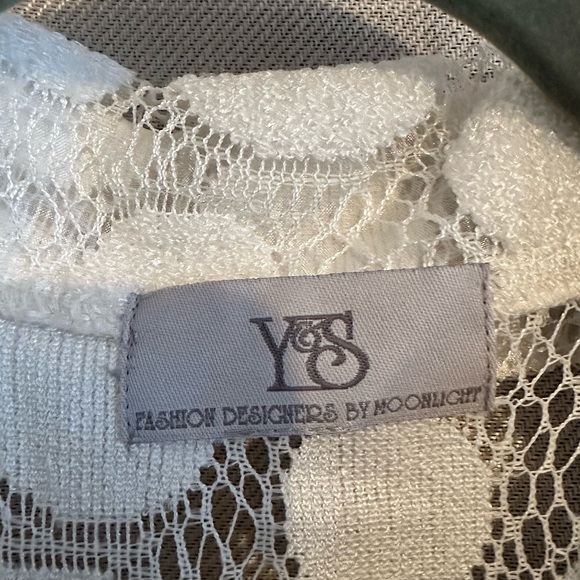 Button top - Picture 4 of 5